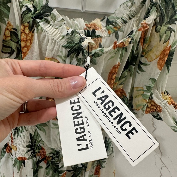 L’AGENCE pineapple off the shoulder vacation top shirt xs extra small NWT - Picture 3 of 5